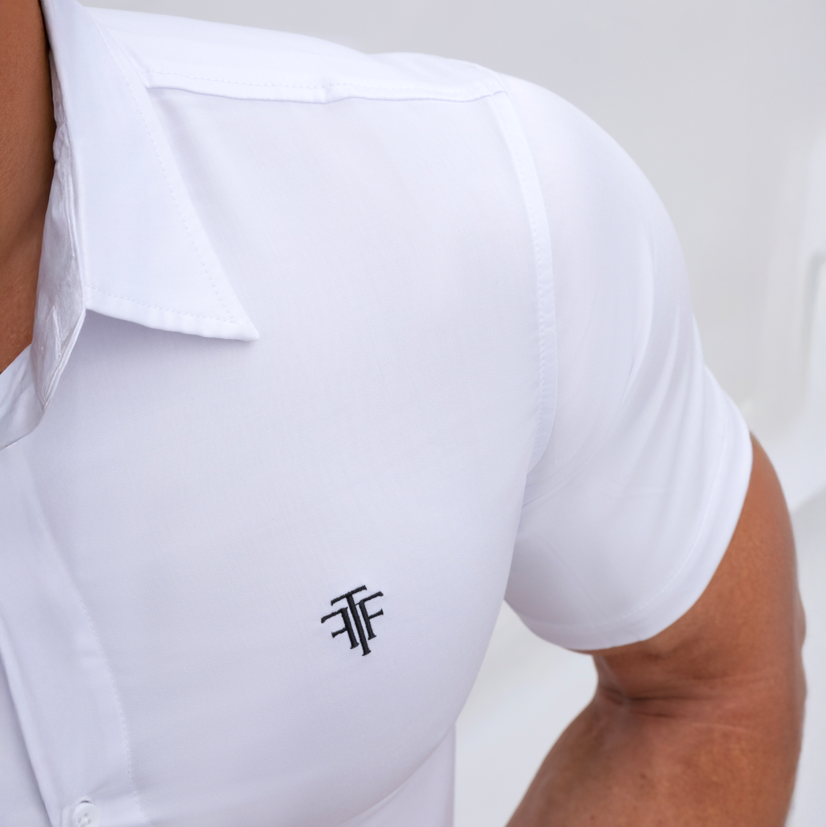 Muscle Fit Bamboo Shirt